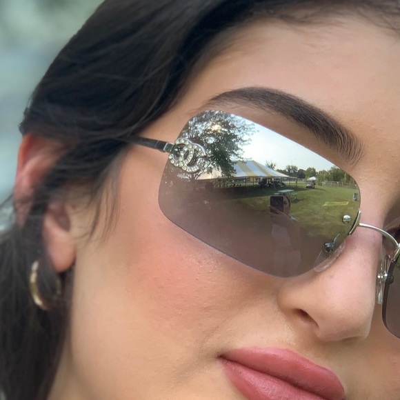 Chanel Crystal Sunglasses - Picture 4 of 8